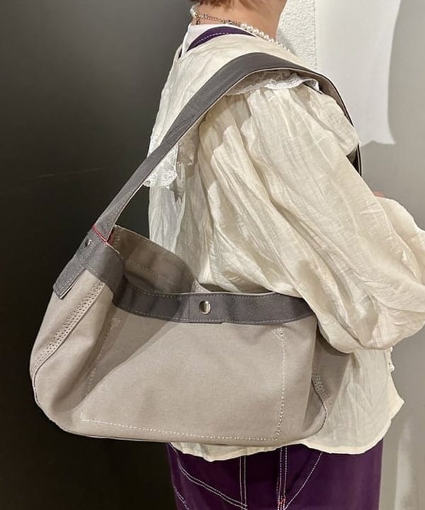 早川 萌子さんの「BEAMS WOMEN｜【別注】BIGMAC / オーバーダイ オーバーオール 26SS」を使ったコーディネート