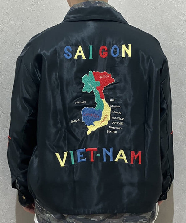 赤羽 花さんの「BEAMS WOMEN｜リップストップ ミリタリー ブルゾン」を使ったコーディネート