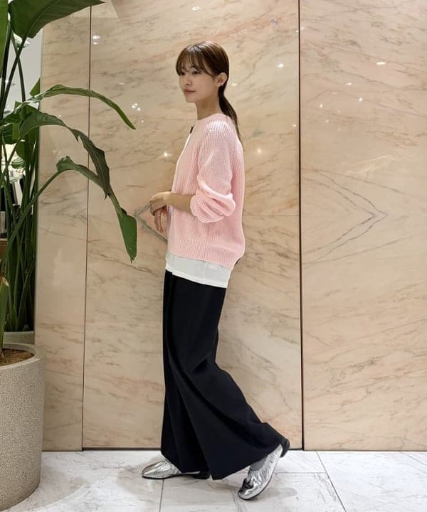 茂野 真楓さんの「BEAMS WOMEN｜5ゲージ コットン 畦編み プルオーバー」を使ったコーディネート