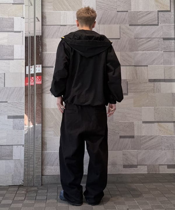 Lazzyさんの「WILD THINGS / GECKO LIGHT PARKA」を使ったコーディネート