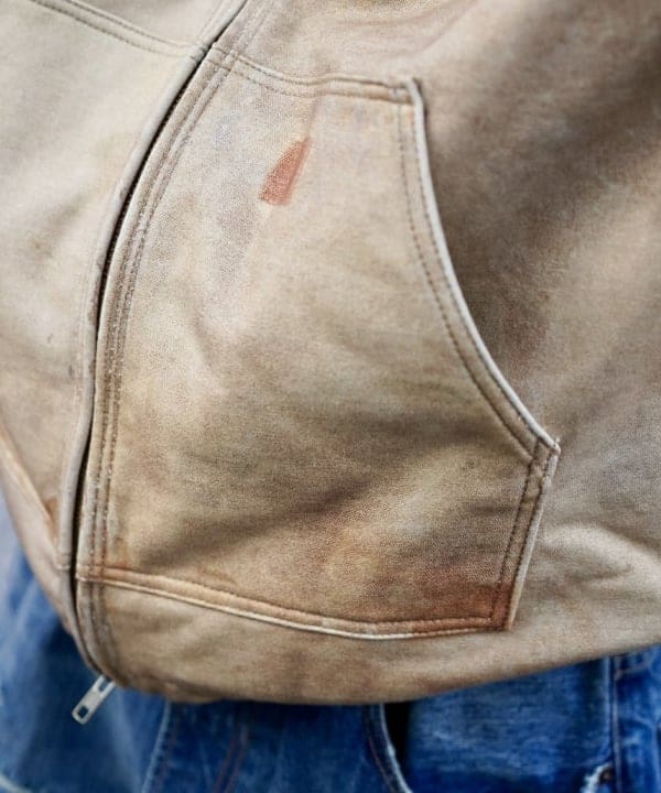 Kellyさんの「BEAMS WOMEN｜フェード ダメージ デニムパンツ 【ワイドストレートフィット】」を使ったコーディネート