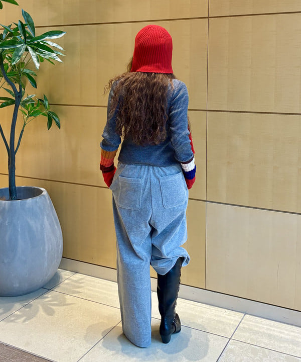 ハルキ　モモナさんの「BEAMS WOMEN｜リブ ポロ カーディガン」を使ったコーディネート