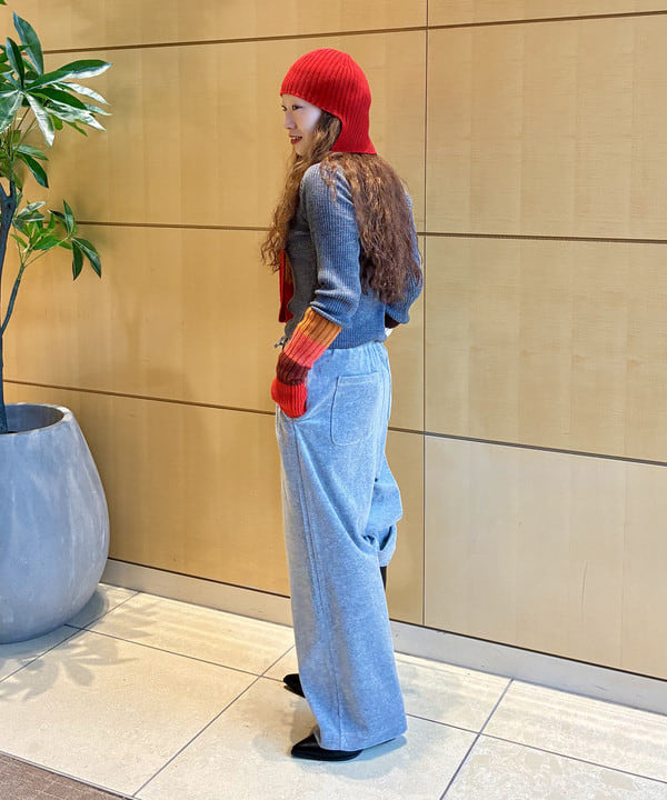 ハルキ　モモナさんの「BEAMS WOMEN｜リブ ポロ カーディガン」を使ったコーディネート