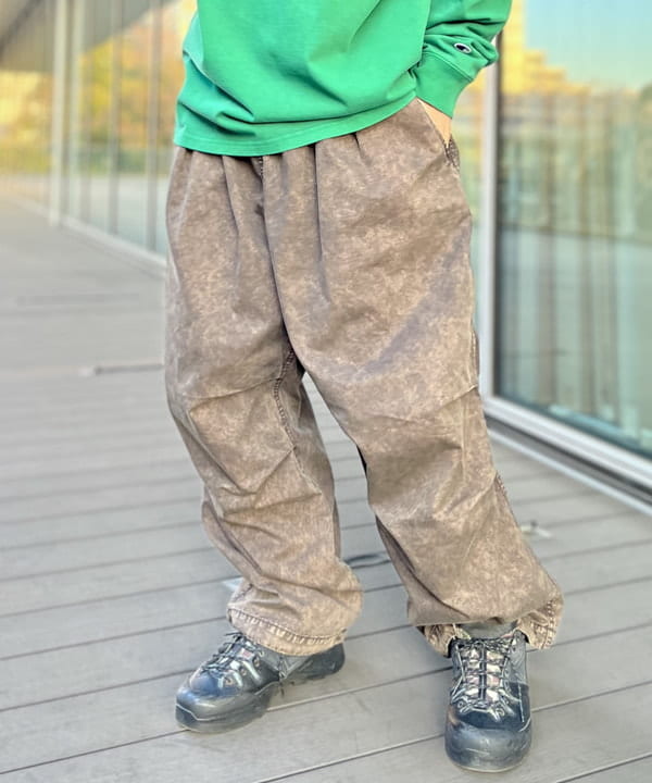 BAKU(東江 漠)さんの「BEAMS WOMEN｜【別注】Champion / Rugger Shirt」を使ったコーディネート