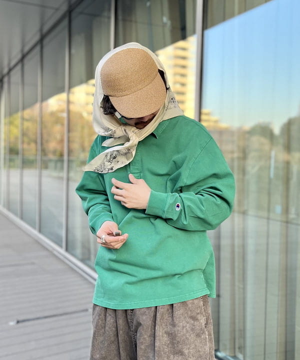 BAKU(東江 漠)さんの「BEAMS WOMEN｜【別注】Champion / Rugger Shirt」を使ったコーディネート