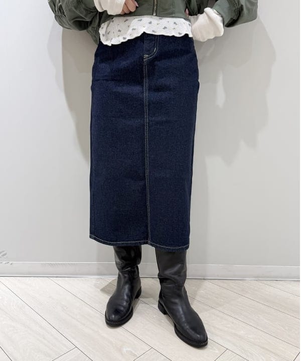 庭野 優紀さんの「BEAMS WOMEN｜ギャザー アーム MA-1」を使ったコーディネート