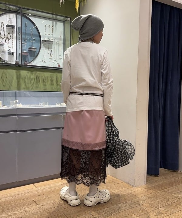 山本 里南さんの「BEAMS WOMEN｜HELOYSE / mercury mesh S」を使ったコーディネート