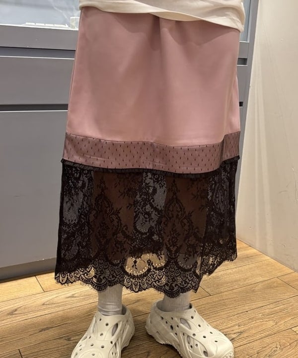 山本 里南さんの「BEAMS WOMEN｜HELOYSE / mercury mesh S」を使ったコーディネート