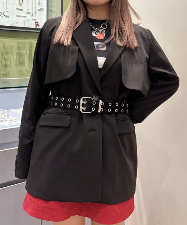 オカベ　アヤカさんの「BEAMS WOMEN｜ヨークレイヤード 2ボタン ジャケット」を使ったコーディネート