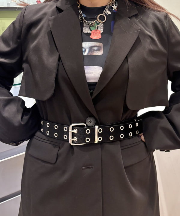 オカベ　アヤカさんの「BEAMS WOMEN｜ヨークレイヤード 2ボタン ジャケット」を使ったコーディネート