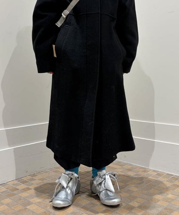 まゆちゃんさんの「BEAMS WOMEN｜スタンドカラー シングル コート」を使ったコーディネート