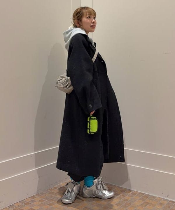 まゆちゃんさんの「BEAMS WOMEN｜スタンドカラー シングル コート」を使ったコーディネート