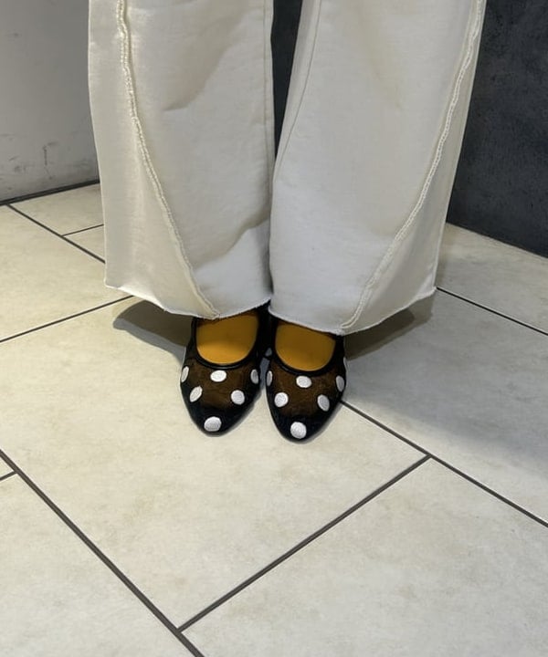 ハルカさんの「BEAMS WOMEN｜ ドット メッシュ パンプス」を使ったコーディネート