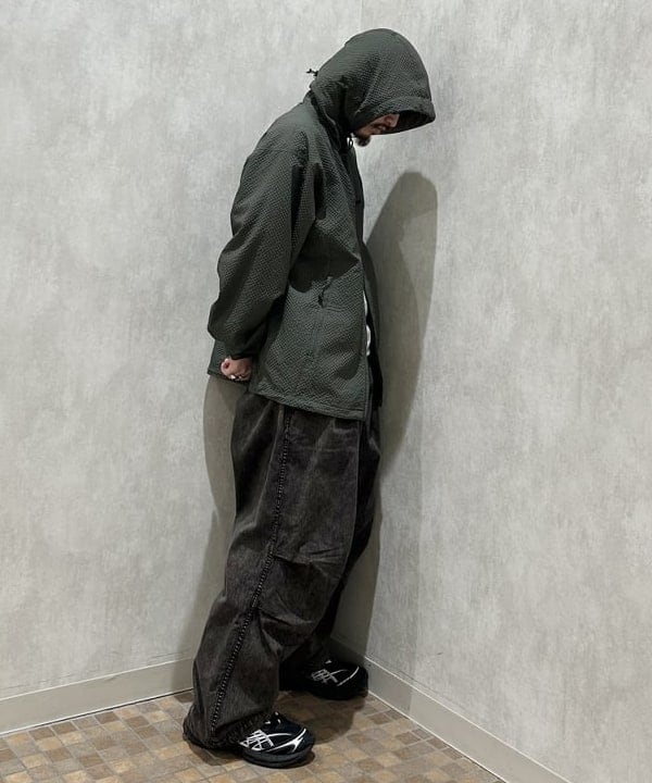 吉田 洸輝さんの「BEAMS WOMEN｜フェード バルーンパンツ 【ワイドストレートフィット】」を使ったコーディネート