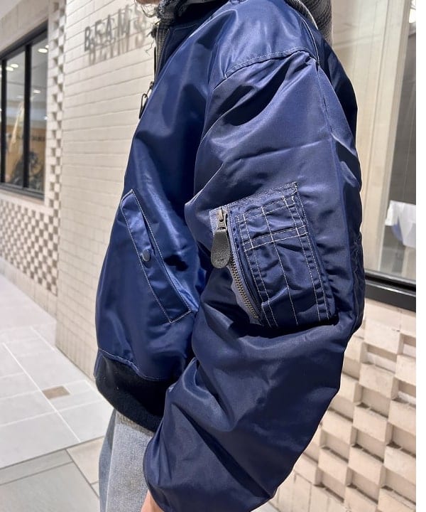 Shutoさんの「BEAMS WOMEN｜【ワイドフィット】クレイジー MA-1」を使ったコーディネート