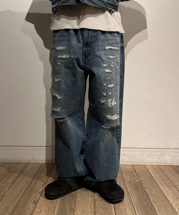 BANさんの「BEAMS WOMEN｜ワイドショート ダメージ デニム ジャケット」を使ったコーディネート