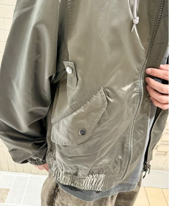 藤井 倖輝さんの「BEAMS WOMEN｜フェイクレイヤード フライトジャケット【ワイドショートフィット】」を使ったコーディネート