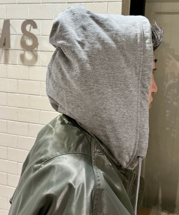 藤井 倖輝さんの「BEAMS WOMEN｜フェイクレイヤード フライトジャケット【ワイドショートフィット】」を使ったコーディネート