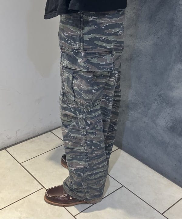 にしだてさんの「BEAMS WOMEN｜リップストップ ミリタリー パンツ」を使ったコーディネート