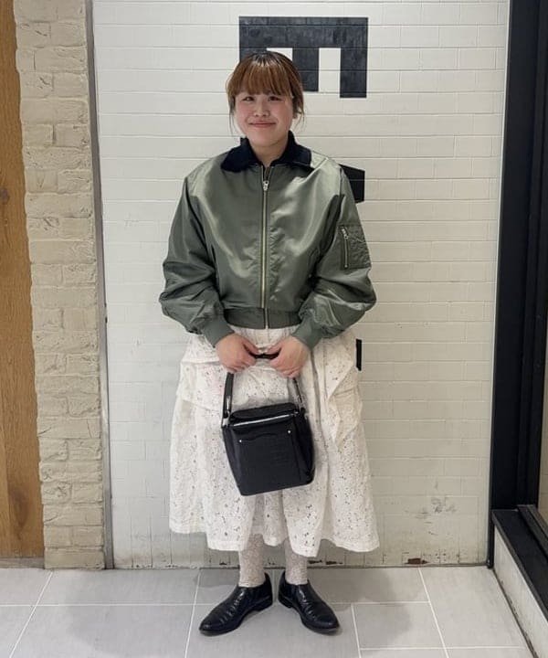 大石彩可さんの「BEAMS WOMEN｜ギャザー アーム MA-1」を使ったコーディネート