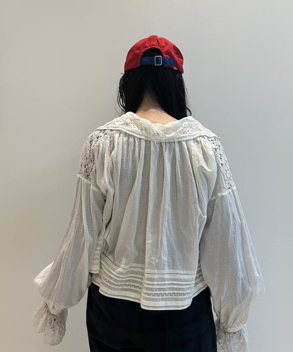 清水 彩乃さんの「BEAMS WOMEN｜スウィッチ ボーダー ロングスリーブ」を使ったコーディネート