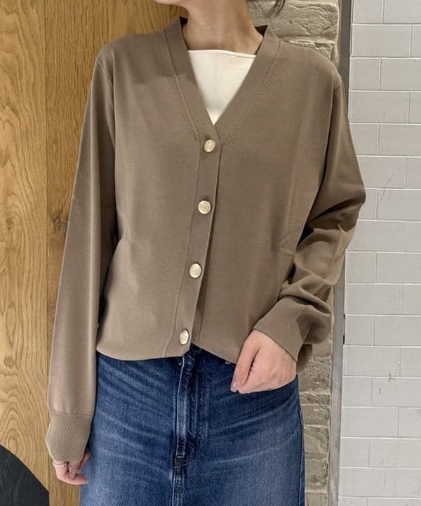 ヒライさんの「BEAMS WOMEN｜ヘルシー ニット キャミソール .M」を使ったコーディネート