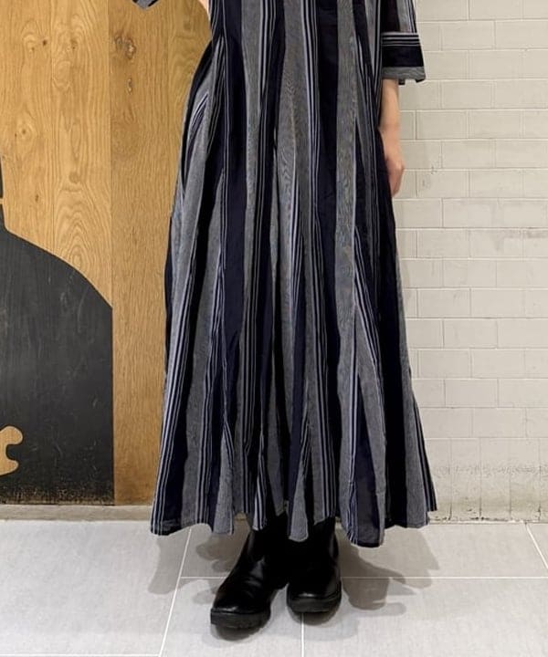 ヒライさんの「BEAMS WOMEN｜ne Quittez pas / ボイル ストライプ パネル ワンピース」を使ったコーディネート