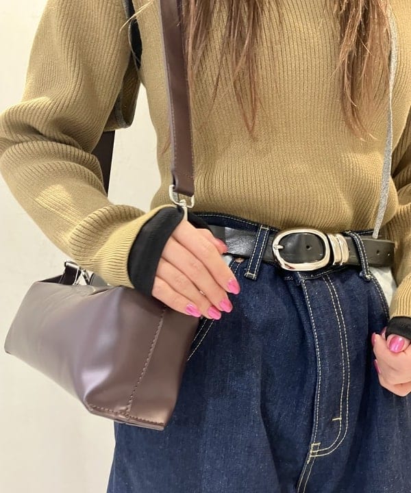 CHIHIROさんの「BEAMS WOMEN｜フライス タートルネックプルオーバー」を使ったコーディネート