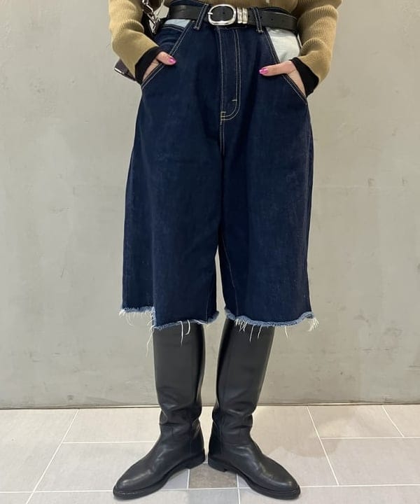 CHIHIROさんの「BEAMS WOMEN｜フライス タートルネックプルオーバー」を使ったコーディネート