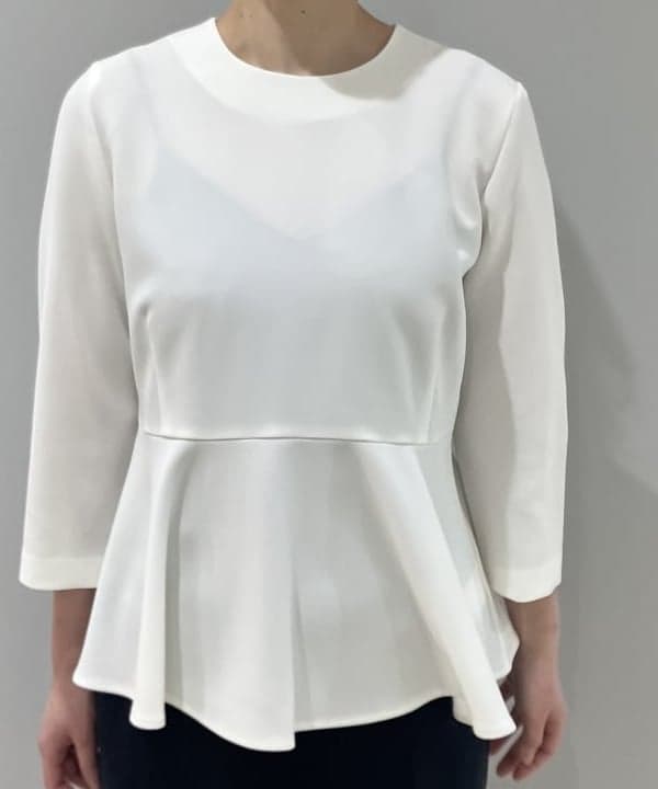 OSUMIさんの「BEAMS WOMEN｜トリアセ ペプラム ブラウス＊」を使ったコーディネート