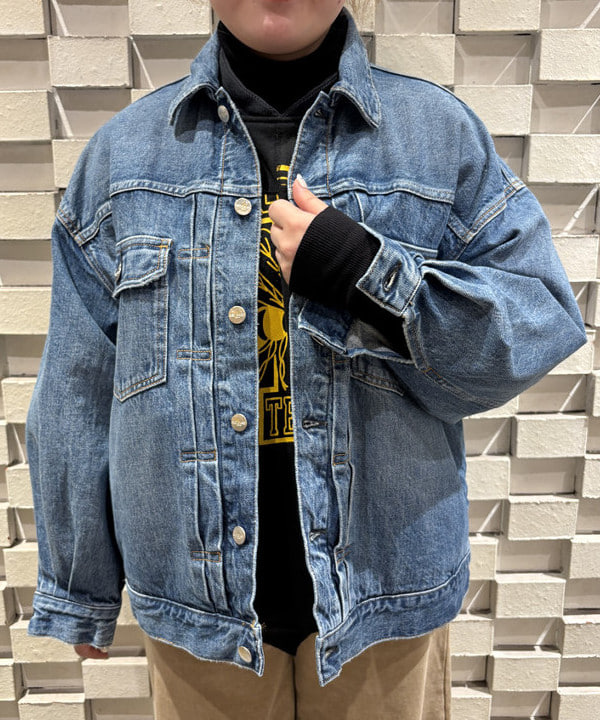 大石彩可さんの「BEAMS WOMEN｜RED CARD TOKYO / Lexington」を使ったコーディネート