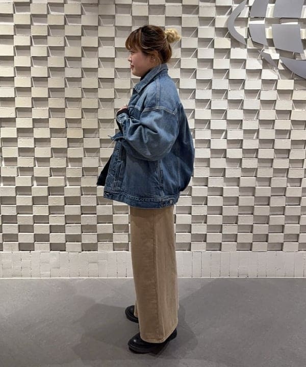 大石彩可さんの「BEAMS WOMEN｜RED CARD TOKYO / Lexington」を使ったコーディネート