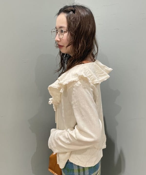 reiさんの「BEAMS WOMEN｜2WAY ワンハンドル BAG」を使ったコーディネート