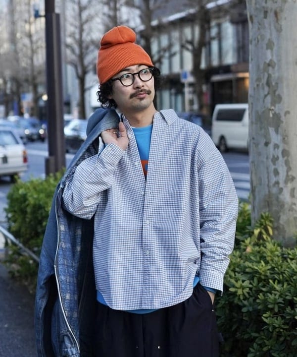 BAKU(東江 漠)さんの「BEAMS WOMEN｜【別注】Champion / リバースウィーブ（R）シティ ロングスリーブTシャツ」を使ったコーディネート