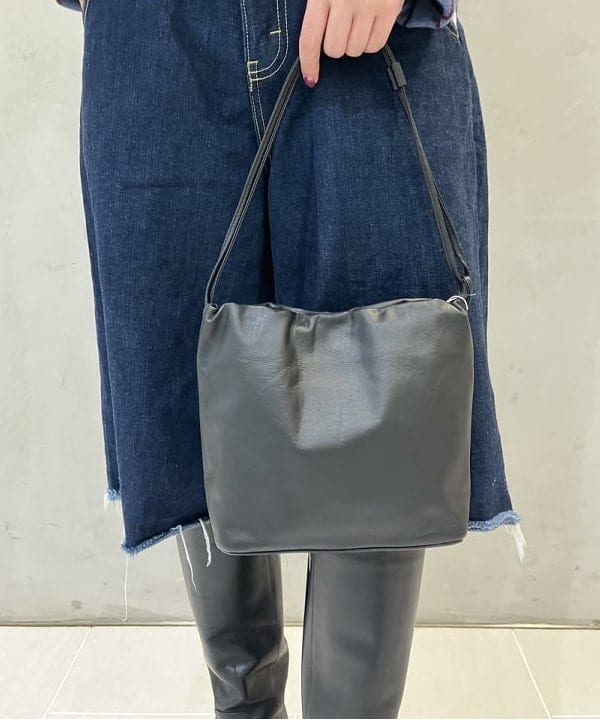 CHIHIROさんの「BEAMS WOMEN｜【別注】YanYan / June Dress」を使ったコーディネート