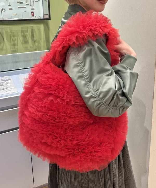 ナカノ アイさんの「BEAMS WOMEN｜ギャザー アーム MA-1」を使ったコーディネート