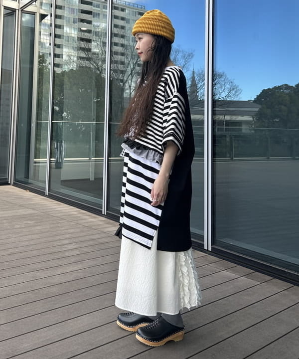 清水 彩乃さんの「BEAMS WOMEN｜Nd_Troentorp_SP」を使ったコーディネート