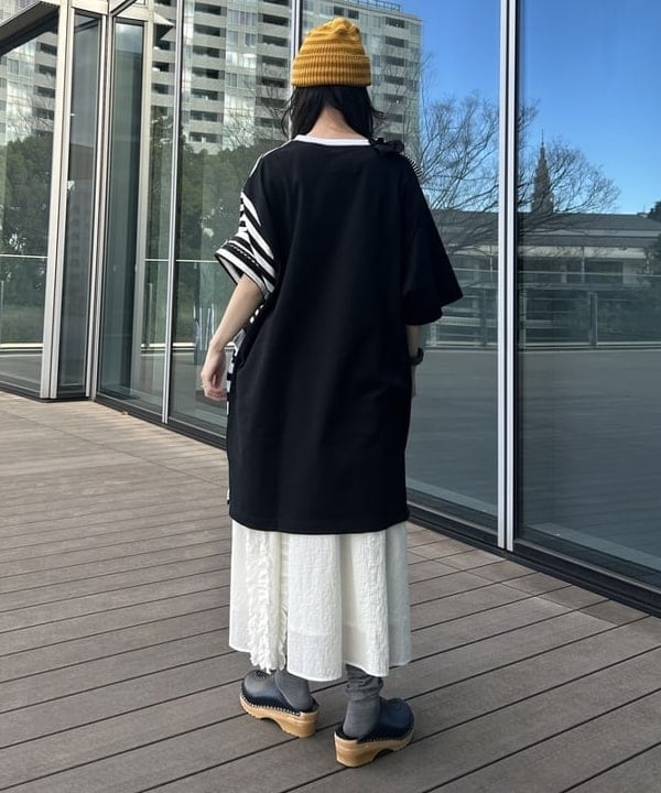 清水 彩乃さんの「BEAMS WOMEN｜Nd_Troentorp_SP」を使ったコーディネート