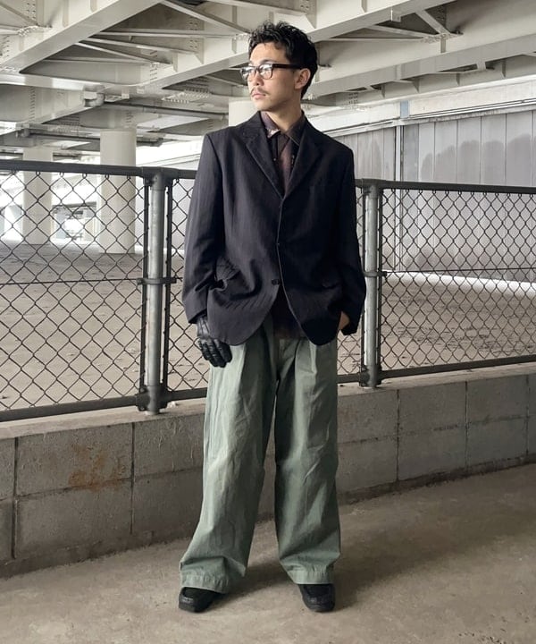 槙山 賢斗さんの「BEAMS WOMEN｜ブリーチ オンブレチェック オープンカラーシャツ【リラックスフィット】」を使ったコーディネート