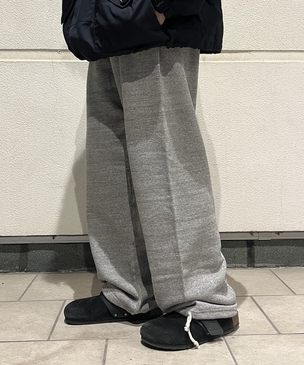 BANさんの「BEAMS WOMEN｜WAREHOUSE & CO. / 別注 Sweat Crew Neck」を使ったコーディネート