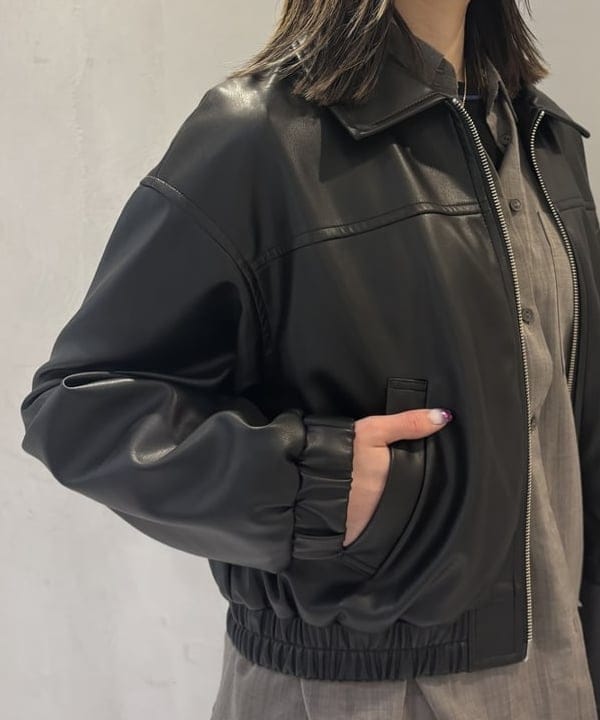 中平 あみさんの「BEAMS WOMEN｜フェイクレザー ジップ ブルゾン」を使ったコーディネート