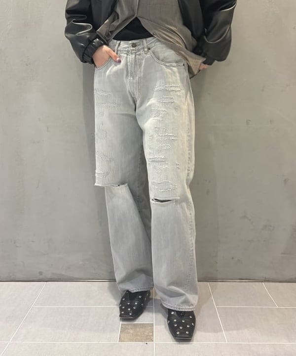 中平 あみさんの「BEAMS WOMEN｜フェイクレザー ジップ ブルゾン」を使ったコーディネート