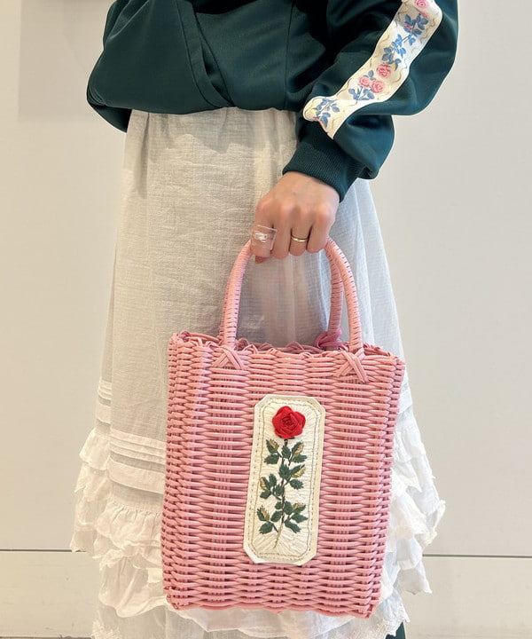 BEAMS BOY ビームス 新宿の黒田 彩乃