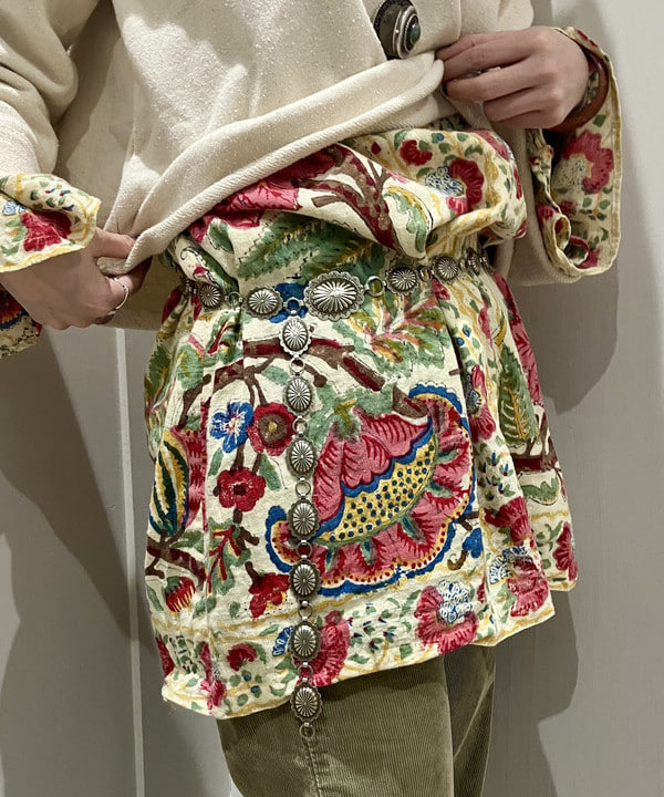 小原 もこさんの「BEAMS WOMEN｜フェイクファー ミトン 25FW」を使ったコーディネート