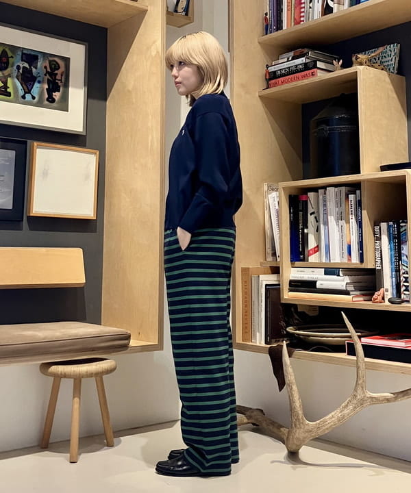 小原 もこさんの「BEAMS WOMEN｜ジャージー イージー パンツ」を使ったコーディネート