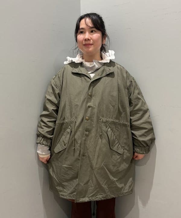 イガラシさんの「BEAMS WOMEN｜maturely / メモリー ツイル ミリタリー コート」を使ったコーディネート