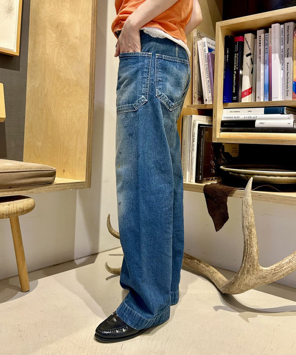 小原 もこさんの「BEAMS WOMEN｜スウィッチ ボーダー ロングスリーブ」を使ったコーディネート