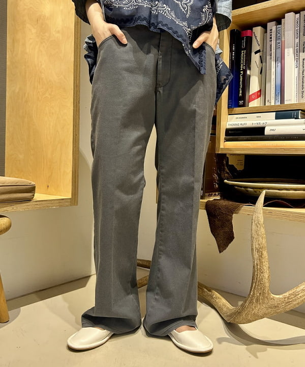 小原 もこさんの「BEAMS WOMEN｜レース ニット ボレロ」を使ったコーディネート