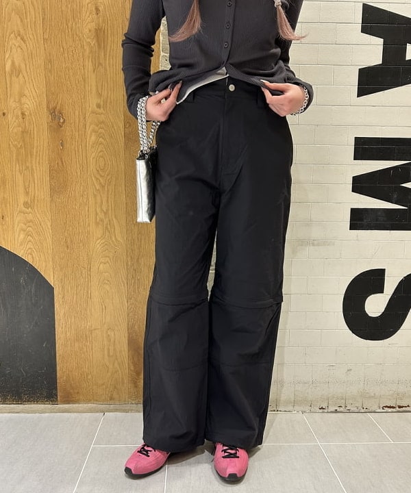 桃羽さんの「BEAMS WOMEN｜RIB レイヤード カーディガン」を使ったコーディネート