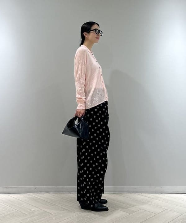 ササキさんの「BEAMS WOMEN｜シアー リブ ニット ポロ カーディガン」を使ったコーディネート